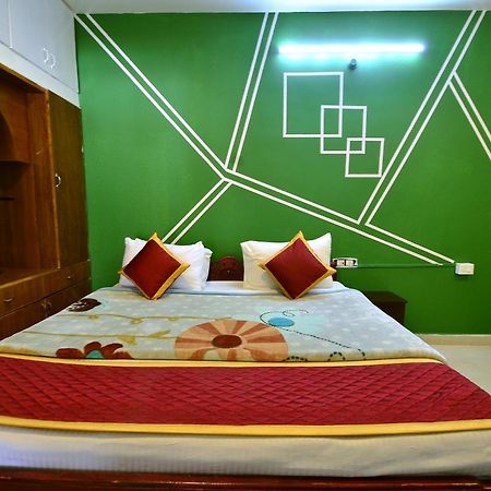 Royal Serene Villas Ooty Exterior foto